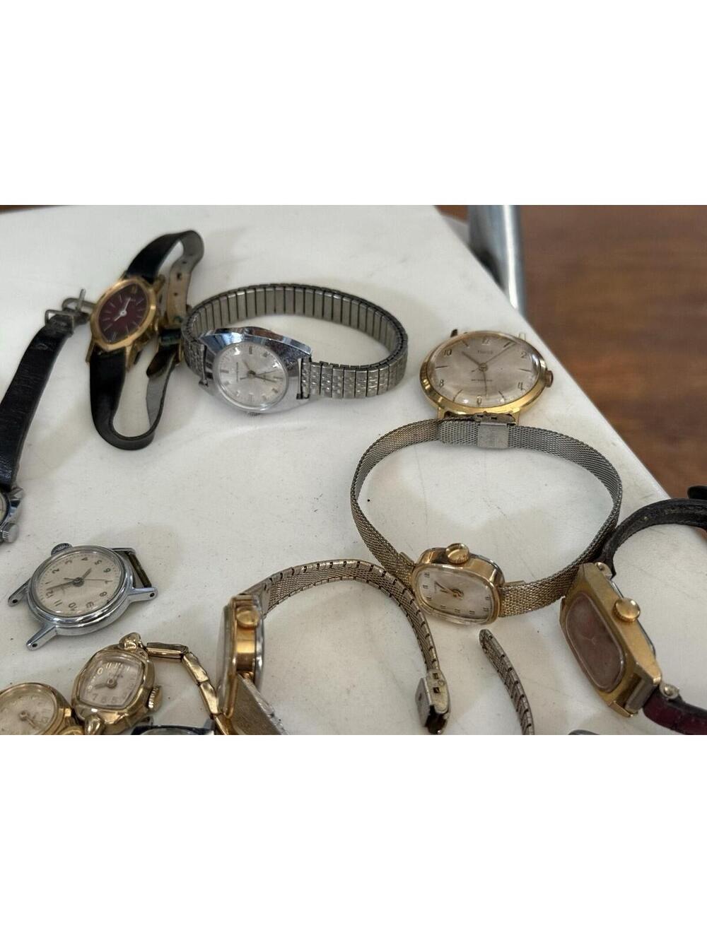 Lot Of 33 Vintage  Watches  , Mostly Timex ( Parts Only ) - Picture 8 of 12